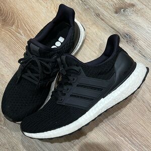 ADIDAS | Ultra Boost